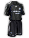 http://bakk15.chez-alice.fr/foot/shirt/england/chelsea3.png