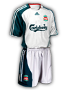 http://bakk15.chez-alice.fr/foot/shirt/england/liverpool3.png